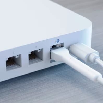 ルーター・ネットワーク機器 Ubiquiti Cloud Gateway Ultra UCG-Ultra roteador-ubiquiti-cloud-