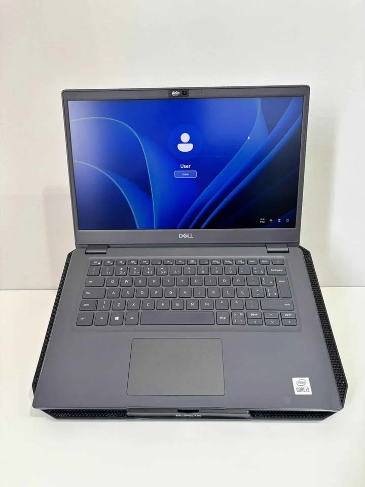Usado - Notebook Dell Latitude 3410 | i3 10ª Geração | 8GB | SSD Nvme 256gb | Tela 14 - view 3
