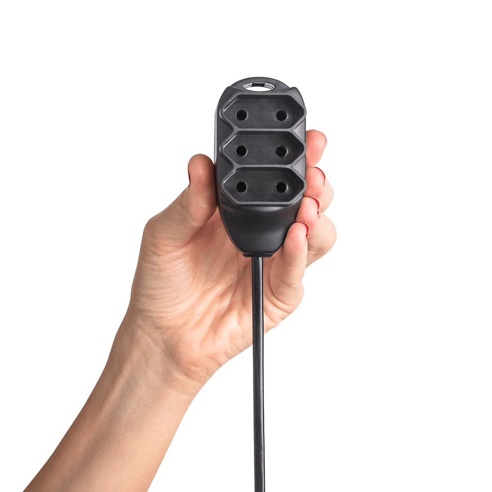 Extensão Eletrica 3 Tomadas Intelbras Ext 2003 10a Preto 3m