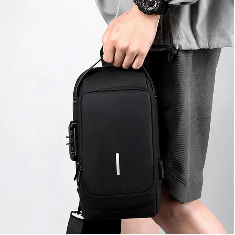 Bolsa Sling Compatível Com Nintendo Switch Com Controles Maiores, Espaço Extra Para Fonte Ac, Trava Com Código, Usb